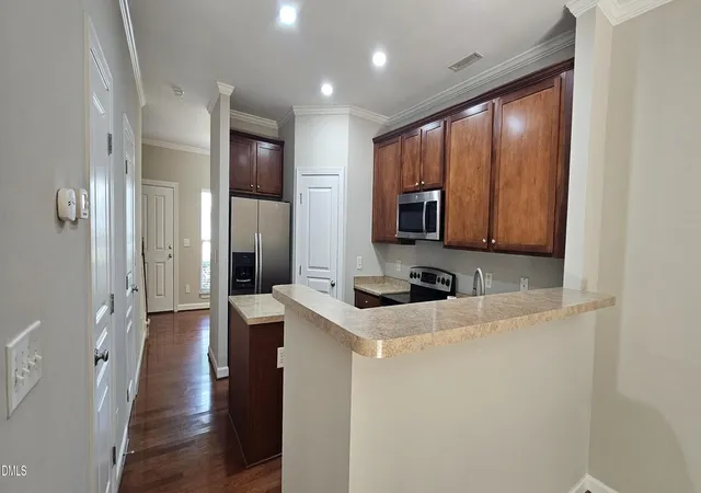 3rd image of 8811 Orchard Grove Wy, Raleigh, NC 27612 | MLS# 10178730
