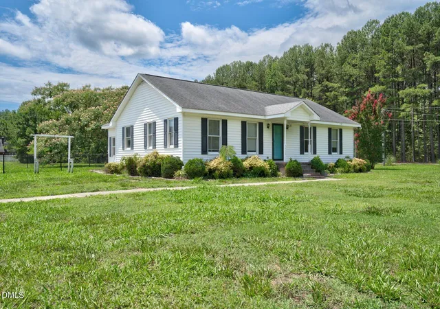 Homes for sale in Wilson, NC | 5502 Central Rd, Wilson, NC 27893 | MLS# 10178906