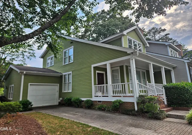 Photo 2 of Townhouse for sale at 1615 Dunraven Dr, Raleigh, NC 27612 | MLS# 10178953 | Listing updated on 2026-09-24