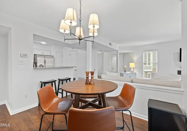 3rd image of 1021 Wirewood Dr #202, Raleigh, NC 27605 | MLS# 10179231