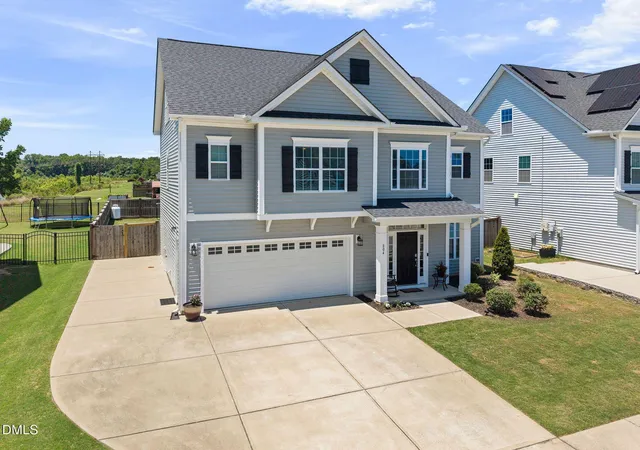 Photo 1 of Single family home for sale at 804 Buckner Ct, Fuquay Varina, NC 27526 | MLS# 10179050 | Listing updated on 2026-10-20