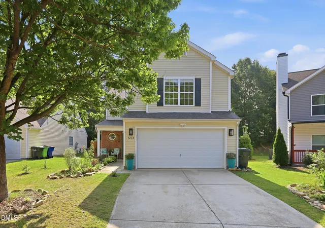 Photo 3 of Sale Pending at 4232 Dalcross Rd, Raleigh, NC 27610 | MLS# 10179139 | Listing updated on 2026-08-30