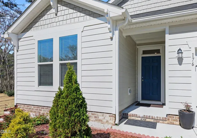 Photo 4 of Single family home for sale at 176 Harpers Landing Rd, Garner, NC 27529 | MLS# 10178793 | Listing updated on 2026-08-10