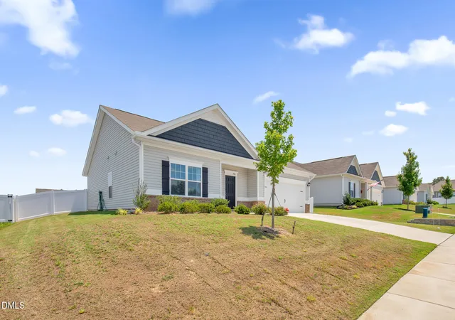 Photo 3 of Single family home for sale at 5016 Tyndall Dr, Sanford, NC 27330 | MLS# 10183228 | Listing updated on 2026-07-30