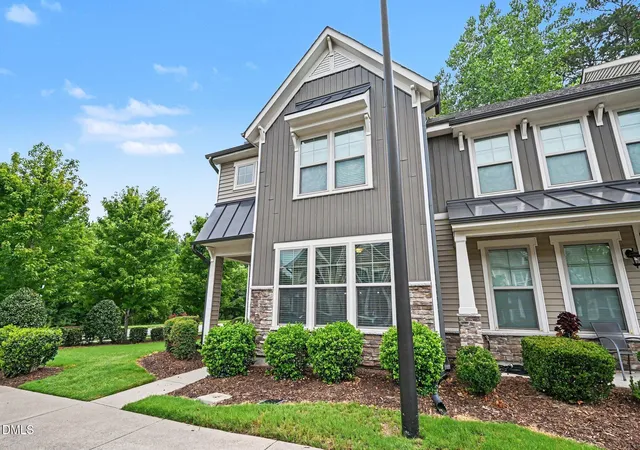 Homes for sale in Durham, NC | 1007 Midtowne Wy, Durham, NC 27713 | MLS# 10178927