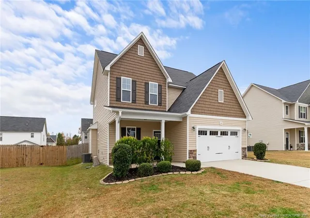 Homes for sale in Raeford, NC | 160 Chatfield Dr, Raeford, NC 28376 | MLS# 765684