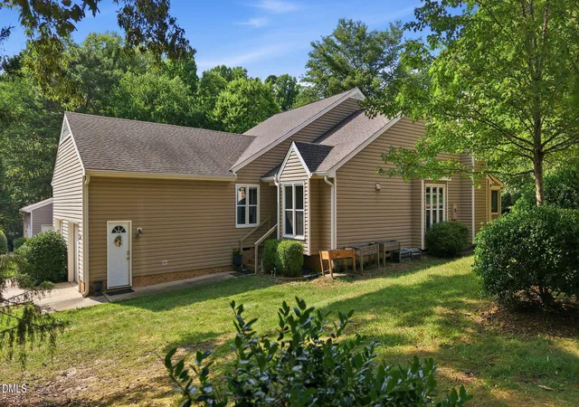 Homes for sale in Cary, NC | 243 Chimney Rise Dr, Cary, NC 27511 | MLS# 10179226