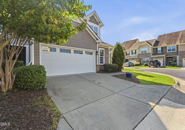 Photo 3 of Townhouse for sale at 10100 Barnhart Way, Raleigh, NC 27617 | MLS# 10179379 | Listing updated on 2026-09-11
