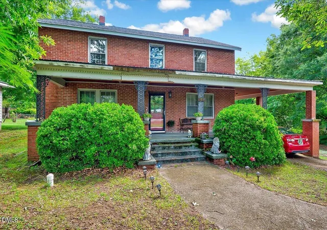 3rd image of 503 Granville St, Oxford, NC 27565 | MLS# 10178964