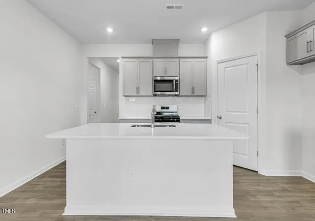 5th image of 846 Comice Pear Wy, Willow Spring, NC 27592 | MLS# 10178955