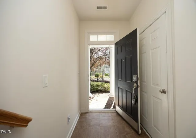 Homes for sale in Cary, NC | 335 Bridgegate Dr, Cary, NC 27519 | MLS# 10178983