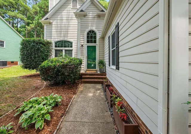 Photo 3 of Sale Pending at 2449 Deanwood Dr, Raleigh, NC 27615 | MLS# 10178997 | Listing updated on 2026-08-20