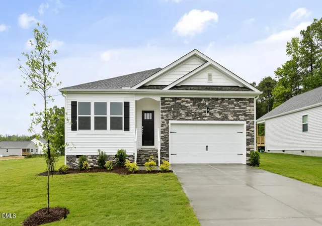 Homes for sale in Youngsville, NC | 25 Rolling Hills Dr, Youngsville, NC 27596 | MLS# 10178982