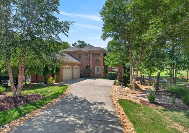 Photo 2 of Sale Pending at 3426 Fairway Ln, Durham, NC 27712 | MLS# 10181621 | Listing updated on 2026-08-23