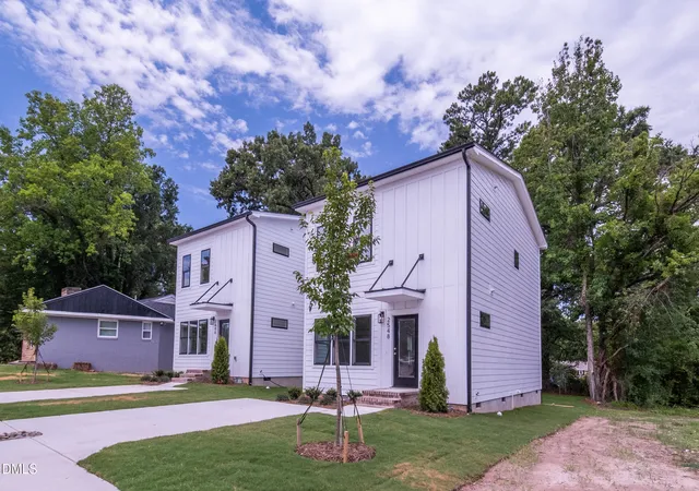 Photo 2 of Sale Pending at 2600 Fayetteville St, Durham, NC 27707 | MLS# 10179636 | Listing updated on 2026-08-09