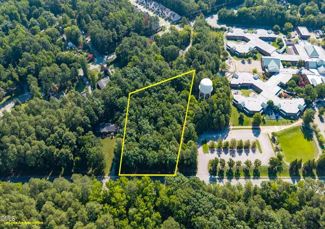1st image of 1006 Old Fayetteville Rd, Chapel Hill, NC 27516 | MLS# 10180880