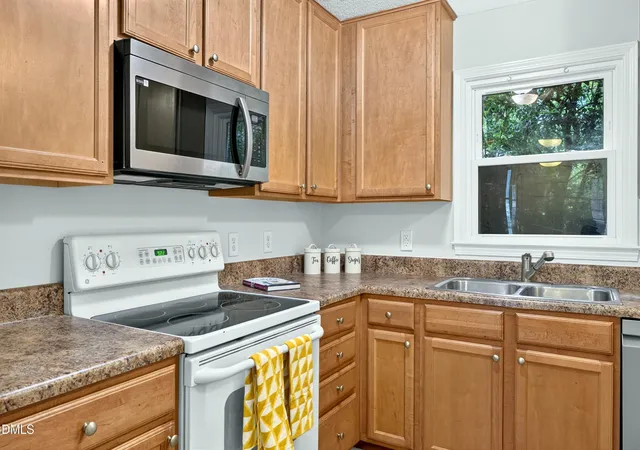 Homes for sale in Chapel Hill, NC | 107 Sully Ct, Chapel Hill, NC 27514 | MLS# 10179309