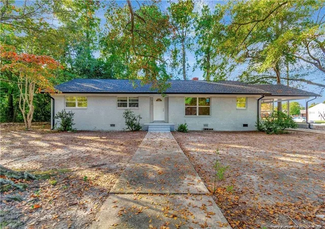 Homes for sale in Laurinburg, NC | 216 Speller St, Laurinburg, NC 28352 | MLS# 765702