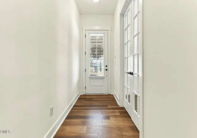 Photo 4 of Single family home for sale at 905 Whistable Ave, Wake Forest, NC 27587 | MLS# 10189709 | Listing updated on 2026-10-08