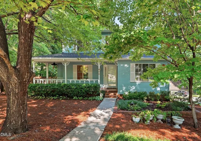 Homes for sale in Cary, NC | 202 Indigo Dr, Cary, NC 27513 | MLS# 10179096