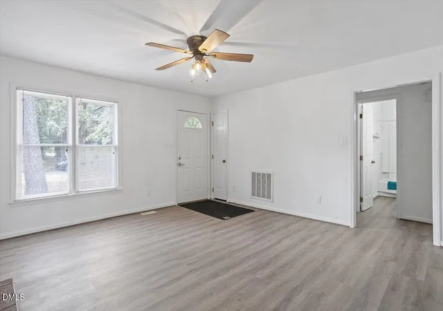 Photo 4 of Single family home for sale at 105 Glenn Meadow Ct, Garner, NC 27529 | MLS# 10179222 | Listing updated on 2026-09-15