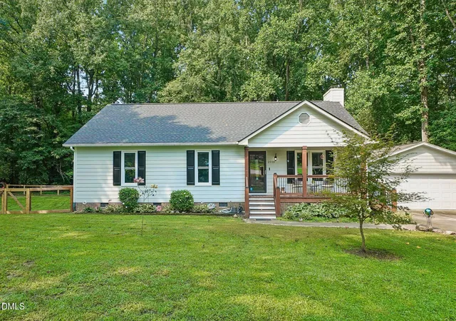 1st image of 2008 Tanglewood Dr, Clayton, NC 27520 | MLS# 10183047