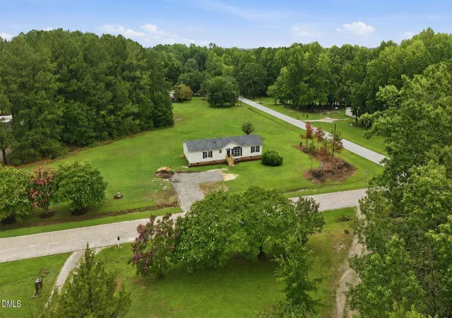 5th image of 102 Pineview Dr, Louisburg, NC 27549 | MLS# 10179336