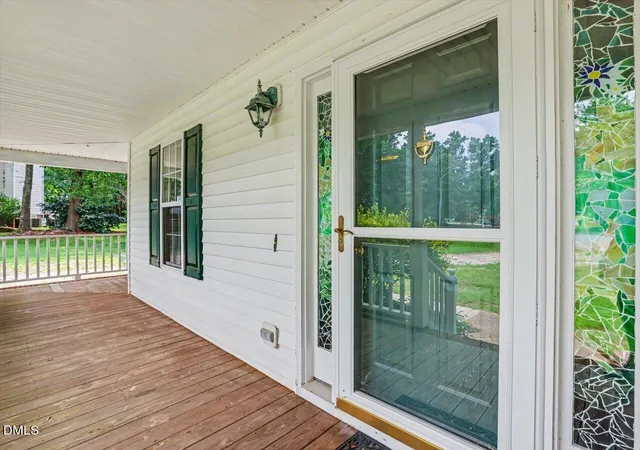 2nd image of 829 Rainer Ct, Garner, NC 27529 | MLS# 10179539