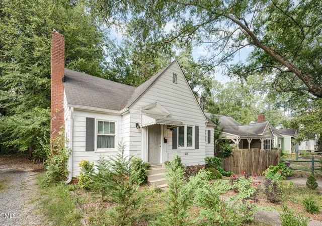 Homes for sale in Durham, NC | 517 E Club Blvd, Durham, NC 27704 | MLS# 10179487
