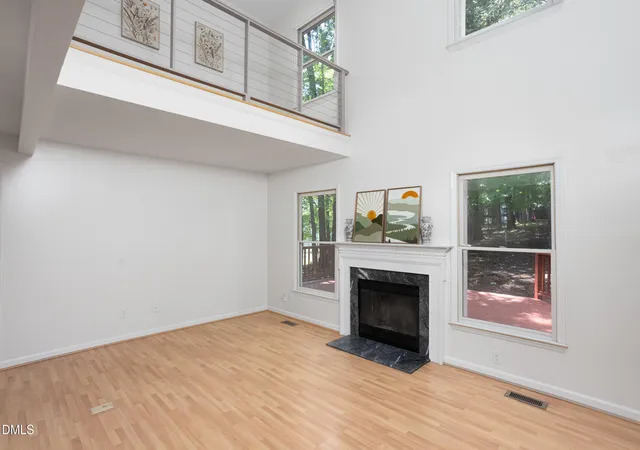 Photo 5 of Single family home for sale at 211 Oxford Hills Dr, Chapel Hill, NC 27514 | MLS# 10179495 | Listing updated on 2026-07-18