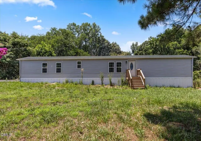 3rd image of 485 Lemay Ln, Henderson, NC 27537 | MLS# 10179147