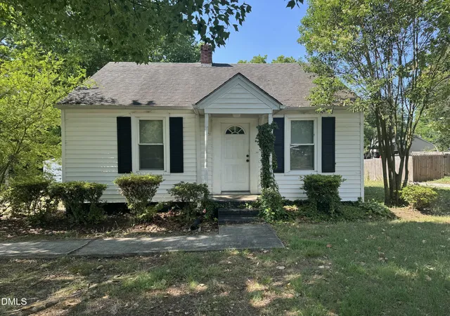 Homes for sale in Burlington, NC | 1728 Sharpe Rd, Burlington, NC 27217 | MLS# 10179157
