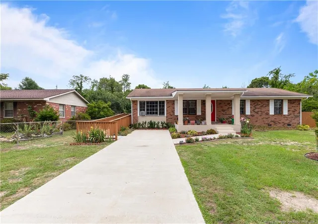 Photo 2 of Single family home for sale at 3643 Gloucester Dr, Hope Mills, NC 28348 | MLS# 765498 | Listing updated on 2026-08-18