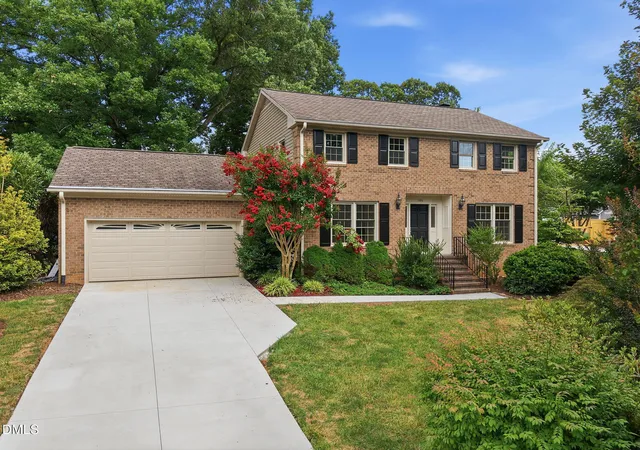 2nd image of 106 Stafford Oak Rd, Jamestown, NC 27282 | MLS# 10179194