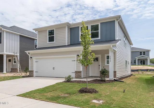 Photo 3 of Single family home for sale at 1415 Hatteras Rd, Durham, NC 27704 | MLS# 10180317 | Listing updated on 2026-09-16