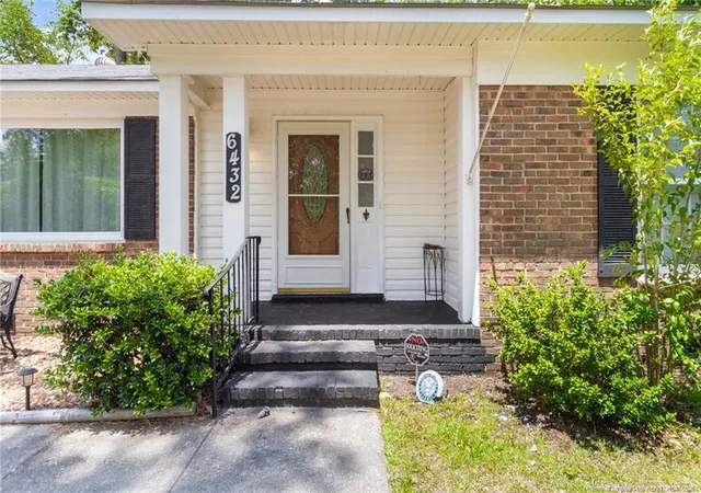Photo 2 of Single family home for sale at 6432 Easthampton Rd, Fayetteville, NC 28314 | MLS# 765489 | Listing updated on 2026-08-30