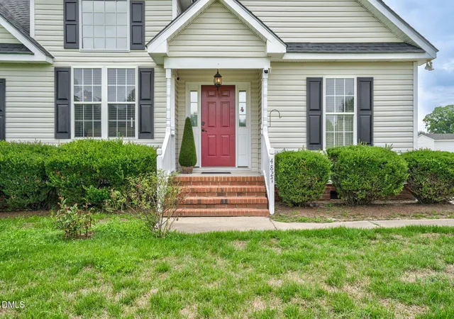 Homes for sale in Rocky Mount, NC | 4827 Hunter Ridge Ct, Rocky Mount, NC 27803 | MLS# 10179286