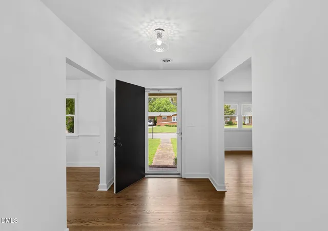 Photo 3 of Single family home for sale at 1113 S 2nd Street, Smithfield, NC 27577 | MLS# 10179871 | Listing updated on 2026-09-15