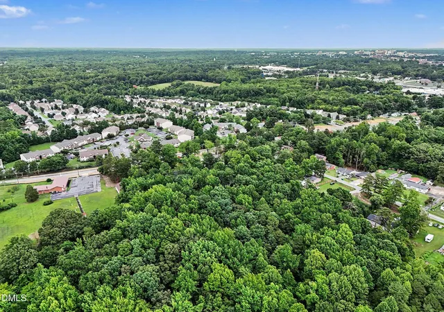 3rd image of 1303 Burton Ave, High Point, NC 27262 | MLS# 10179930