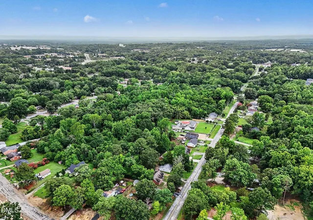 5th image of 1303 Burton Ave, High Point, NC 27262 | MLS# 10179930