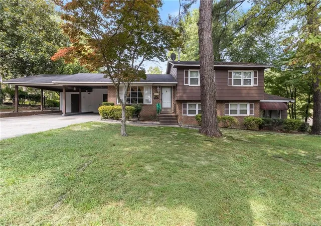 Photo 1 of Sale Pending at 2521 Vestal Ave, Fayetteville, NC 28301 | MLS# 765745 | Listing updated on 2026-08-19