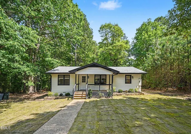 Homes for sale in Chapel Hill, NC | 428 Jeremiah Dr, Chapel Hill, NC 27517 | MLS# 10179602
