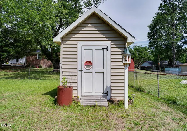 36th image of 1912 Middlewood Ct, High Point, NC 27265 | MLS# 10179311