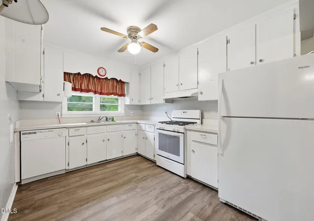 Photo 3 of Single family home for sale at 522 Braswell Rd, Goldsboro, NC 27530 | MLS# 10180130 | Listing updated on 2026-09-18