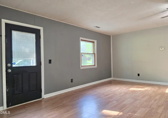 4th image of 2820 Oxford Rd, Roxboro, NC 27574 | MLS# 10179339