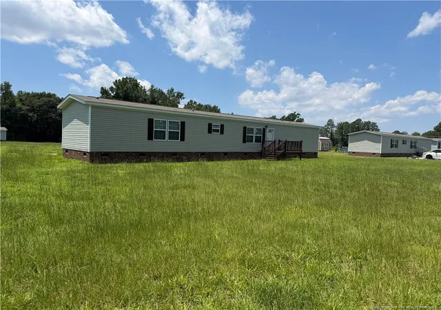 Homes for sale in St. Pauls, NC | 156 Howell Rd, St. Pauls, NC 28384 | MLS# 765749