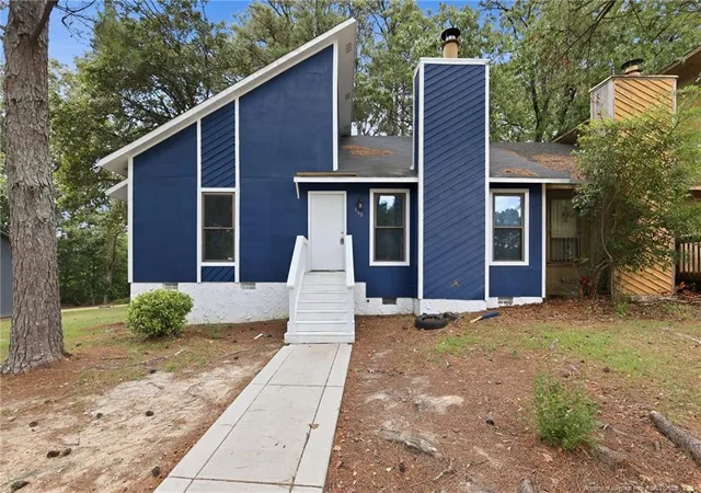 1st image of 860 Danish Dr, Fayetteville, NC 28303 | MLS# 765758