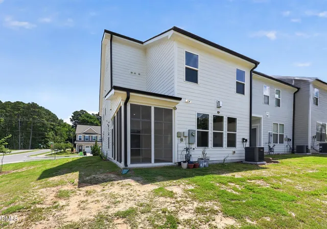 Homes for sale in Cary, NC | 470 Clark Creek Ln, Cary, NC 27519 | MLS# 10179748