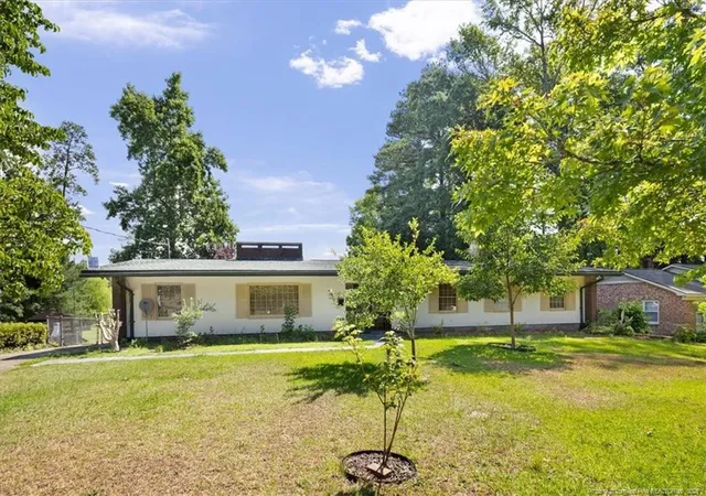 Photo 3 of Single family home for sale at 1946 Forest Hills Dr, Fayetteville, NC 28303 | MLS# 765467 | Listing updated on 2026-09-11