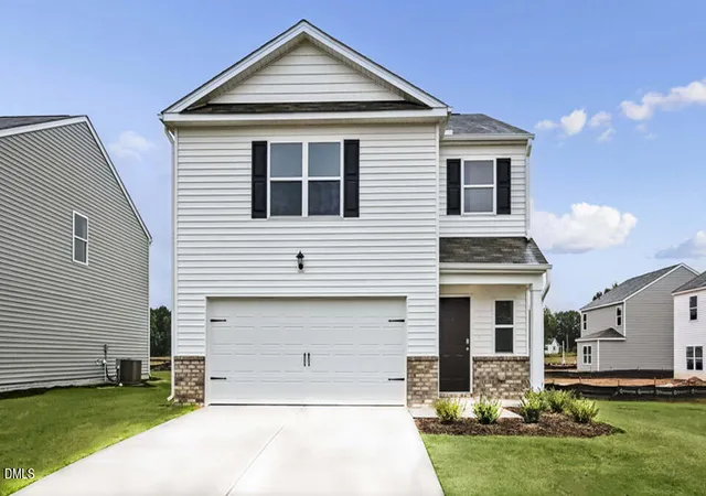 Photo 1 of Single family home for sale at 165 Carriedelle Ln, Smithfield, NC 27577 | MLS# 10179469 | Listing updated on 2026-08-03